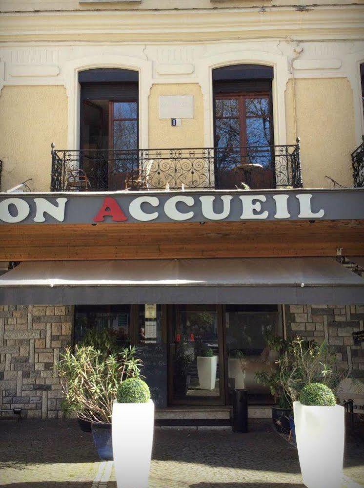 Отель Le Bon Accueil Bagneres-de-Luchon Экстерьер фото